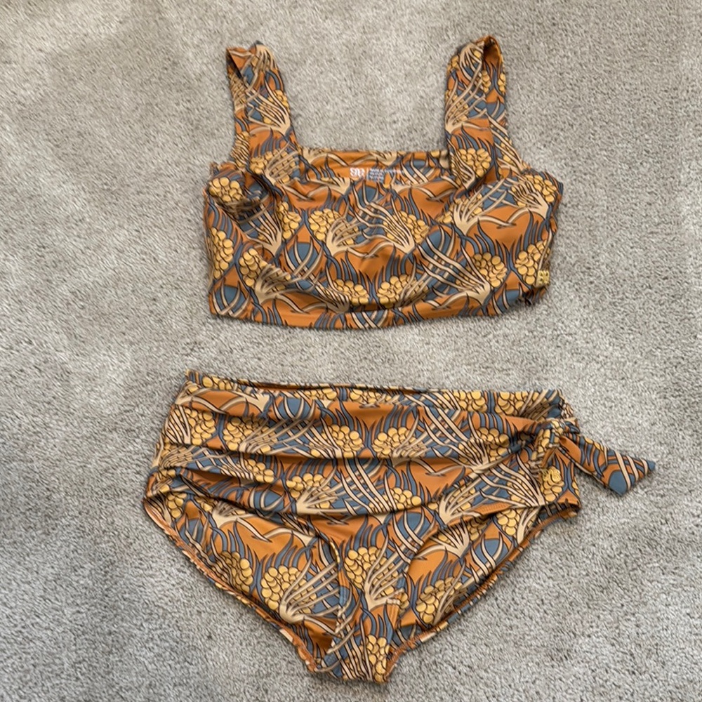 Albion Golden Hour Olivia Swim Crop & Golden Hour Simone Swim Bottoms